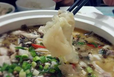 5分鐘教會你做酸菜魚，魚肉勁道更美味